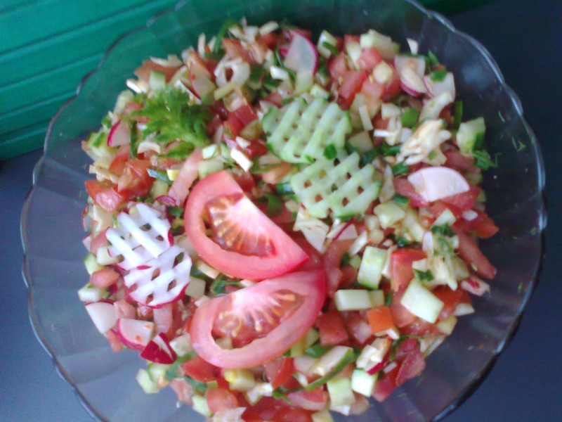 Fenyklový salát se zeleninou