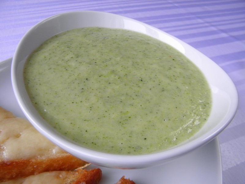 Krémová polévka z brokolice